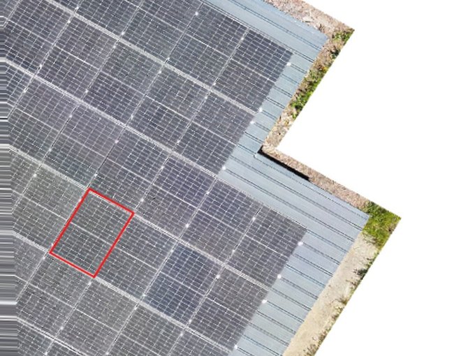 Anomalie HS-S-01 toiture Sud vue en lumière visible (RGB) par drone, défaut invisible à l'œil nu